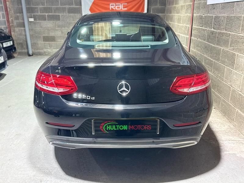 Begagnad Mercedes C220 170 HK (125 kW) 2016 Svart Sportkupé