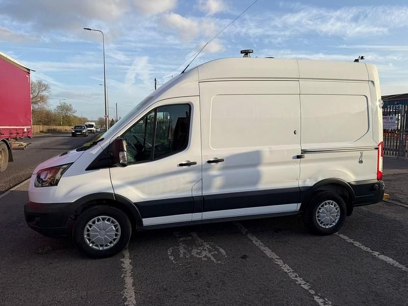 Used Ford Transit 2019 White MPV