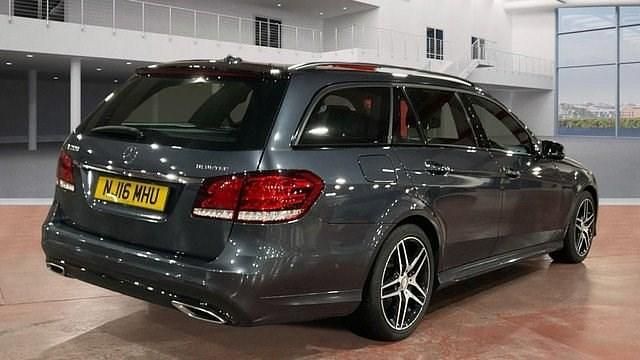 Used Mercedes E220 AMG 177 HP (130 kW) 2016 Grey Estate