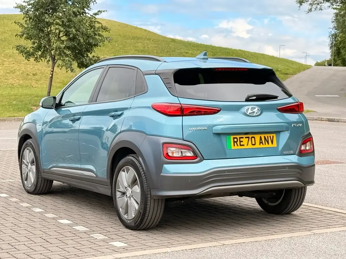 Used Hyundai Kona Premium 150 kW (204 HP) 2020 Blue SUV
