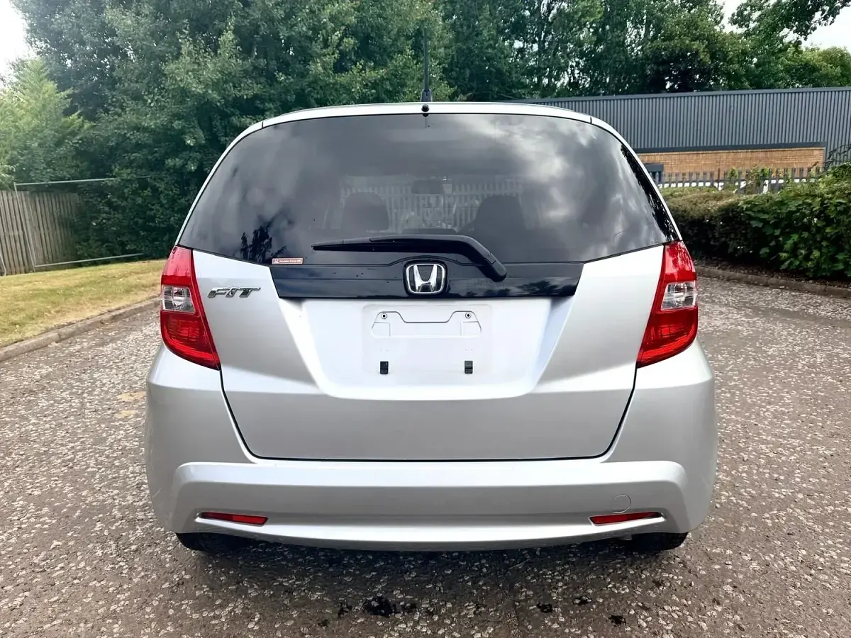 Used Honda Fit 2012 Silver Hatchback