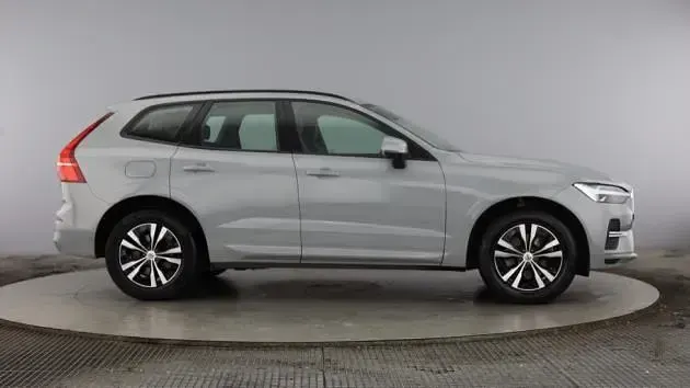 Used Volvo XC60 Core 250 HP (183 kW) 2024 SUV
