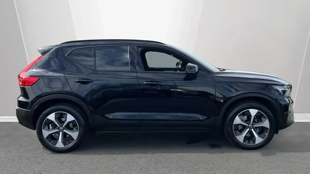 Used Volvo XC40 Plus 194 HP (142 kW) 2026 SUV