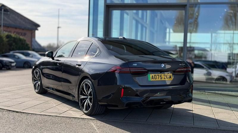 Used BMW i5 M Sport 250 kW (340 HP) 2025 Grey Sedan