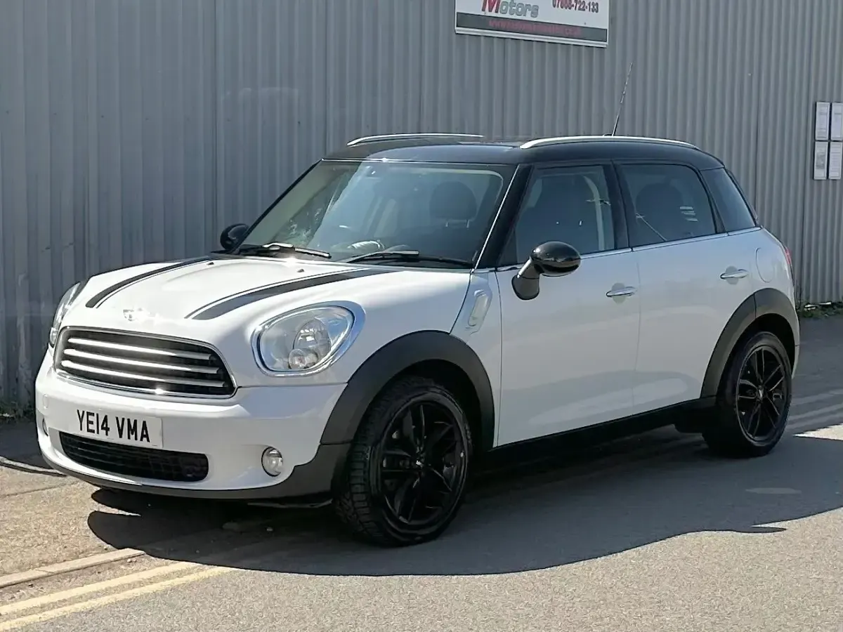 Usado Mini Cooper D 2014 Blanco Utilitario