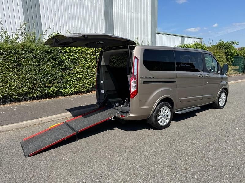 Silver Used 2019 Ford Transit Custom Titanium MPV | £16,950 (Super price) - Image 1/4