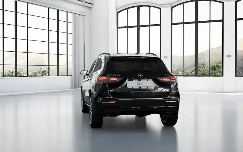 New Mercedes GLA220 AMG Line Premium Plus 190 HP (139 kW) 2026 SUV