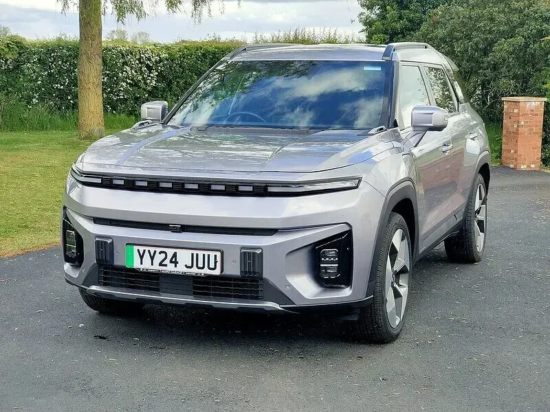 Used KGM Torres 152 kW (207 HP) 2024 Silver SUV