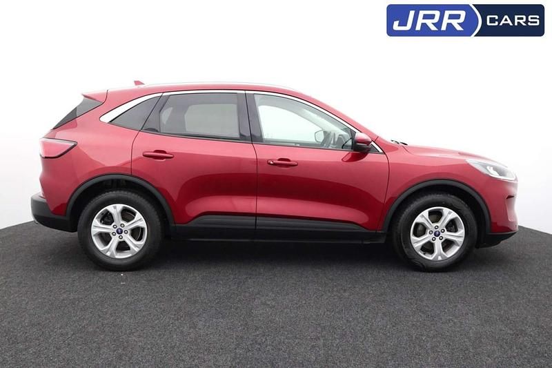 Used Ford Kuga Zetec 120 HP (88 kW) 2020 Red SUV