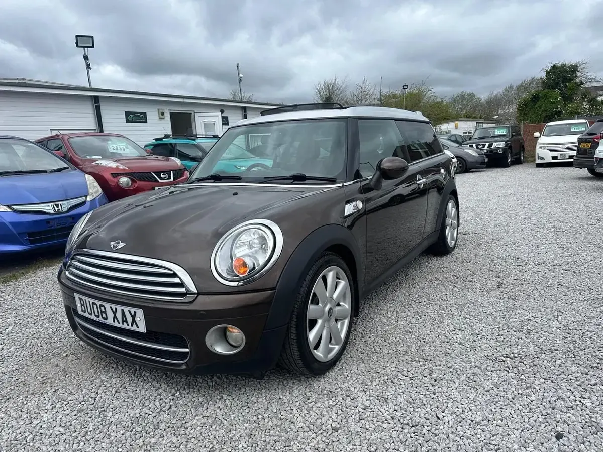 Used Mini Cooper Clubman 110 HP (80 kW) 2008 Brown Estate