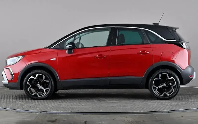 Used Vauxhall Crossland Elite 131 HP (96 kW) 2021 Red SUV