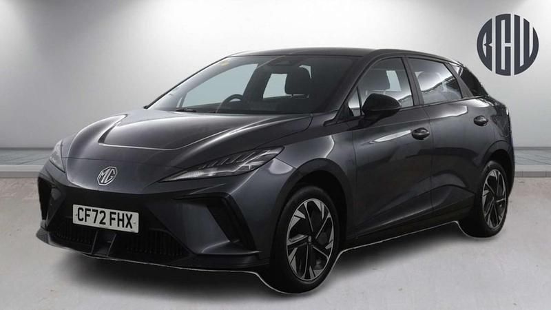 Used MG MG4 EV SE 2023 Grey Hatchback