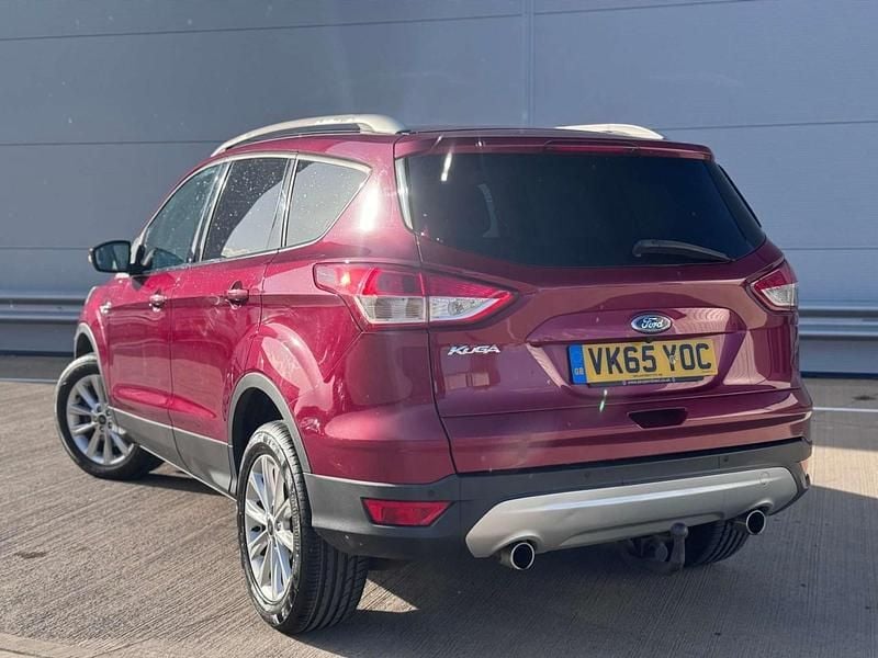 Used Ford Kuga Titanium 2015 Red SUV
