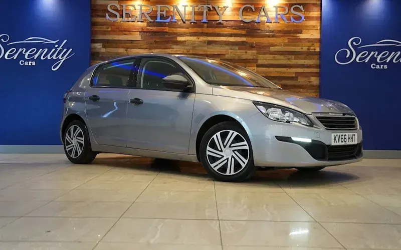 Used Peugeot 308 Access 82 HP (60 kW) 2016 Grey Hatchback