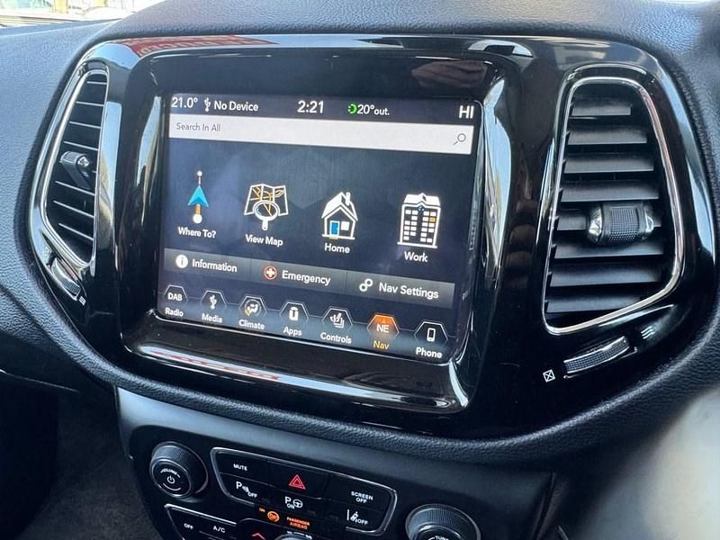 Begagnad Jeep Compass Limited 170 HK (125 kW) 2019 Svart SUV
