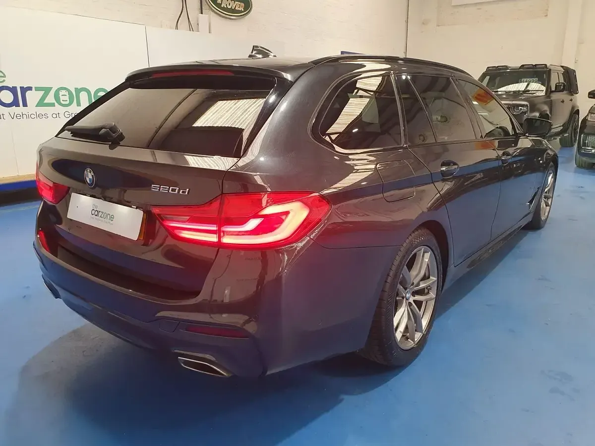 Used BMW 520 M Sport 187 HP (137 kW) 2019 Grey Estate