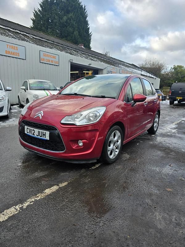 Used Citroën C3 Exclusive 2012 Red Hatchback