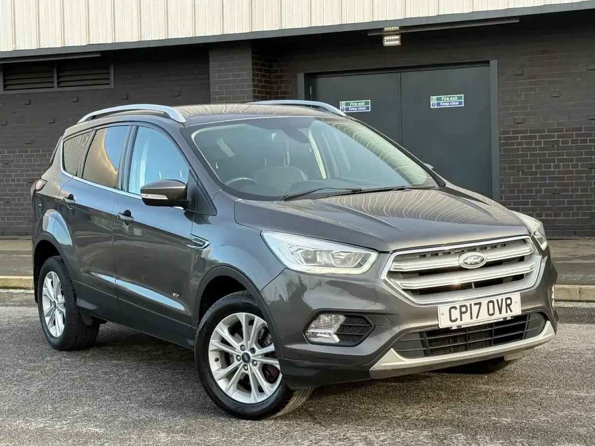 Used Ford Kuga Titanium 182 HP (133 kW) 2017 Grey SUV