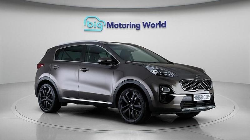 Used Kia Sportage 174 HP (127 kW) 2019 Brown SUV