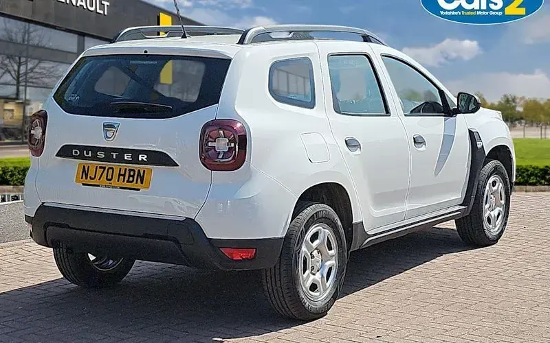 Used Dacia Duster Essentiel 101 HP (74 kW) 2020 White SUV