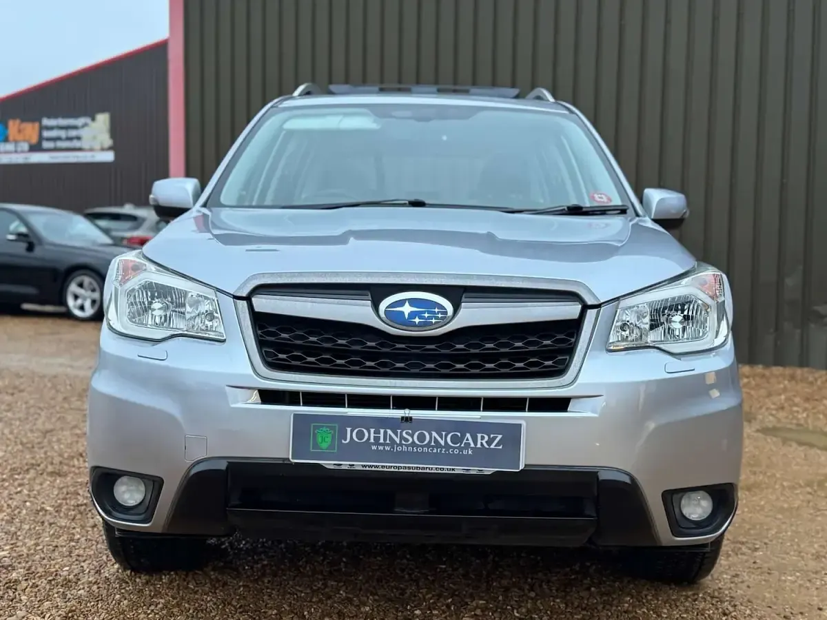 Used Subaru Forester Premium 240 HP (176 kW) 2013 Silver SUV