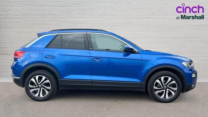 Used VW T-Roc Active 150 HP (110 kW) 2021 Blue SUV