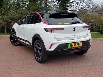 Used Vauxhall Mokka SRi 100 kW (136 HP) 2021 White SUV