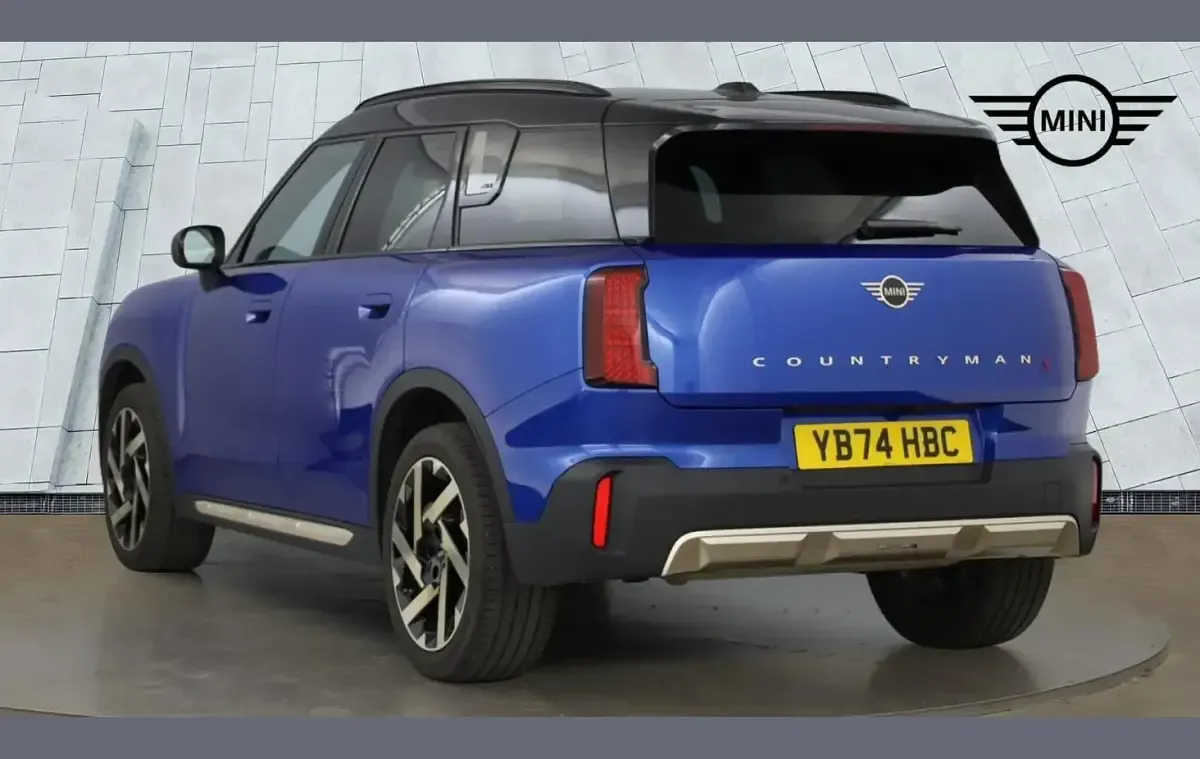 Usado Mini Countryman Exclusive 214 CV (157 kW) 2024 Azul SUV