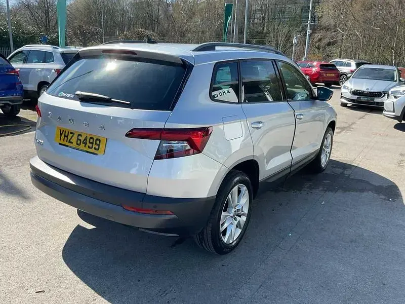 Used Skoda Karoq SE Technology 150 HP (110 kW) 2022 Silver SUV
