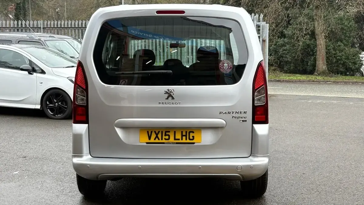 Used Peugeot TePee S 2015 Silver MPV