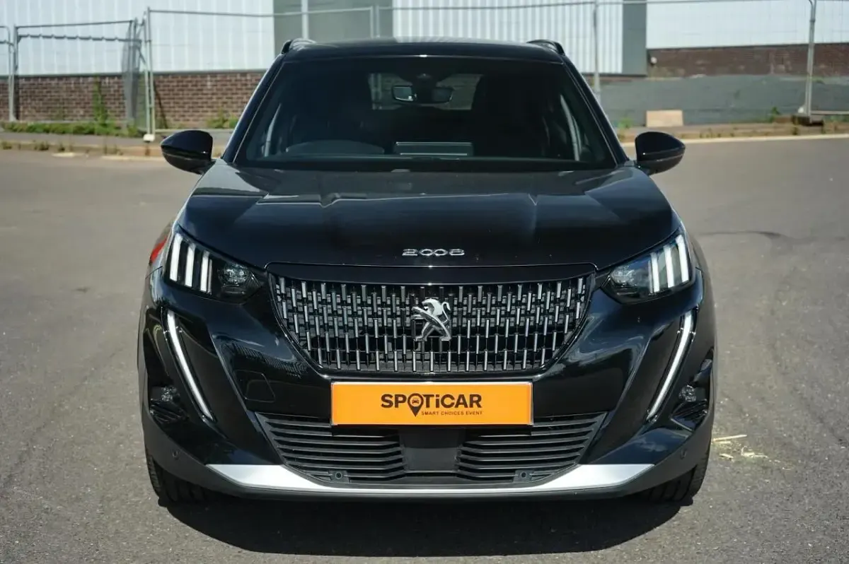 Used Peugeot 2008 Premium 129 HP (94 kW) 2021 Black SUV