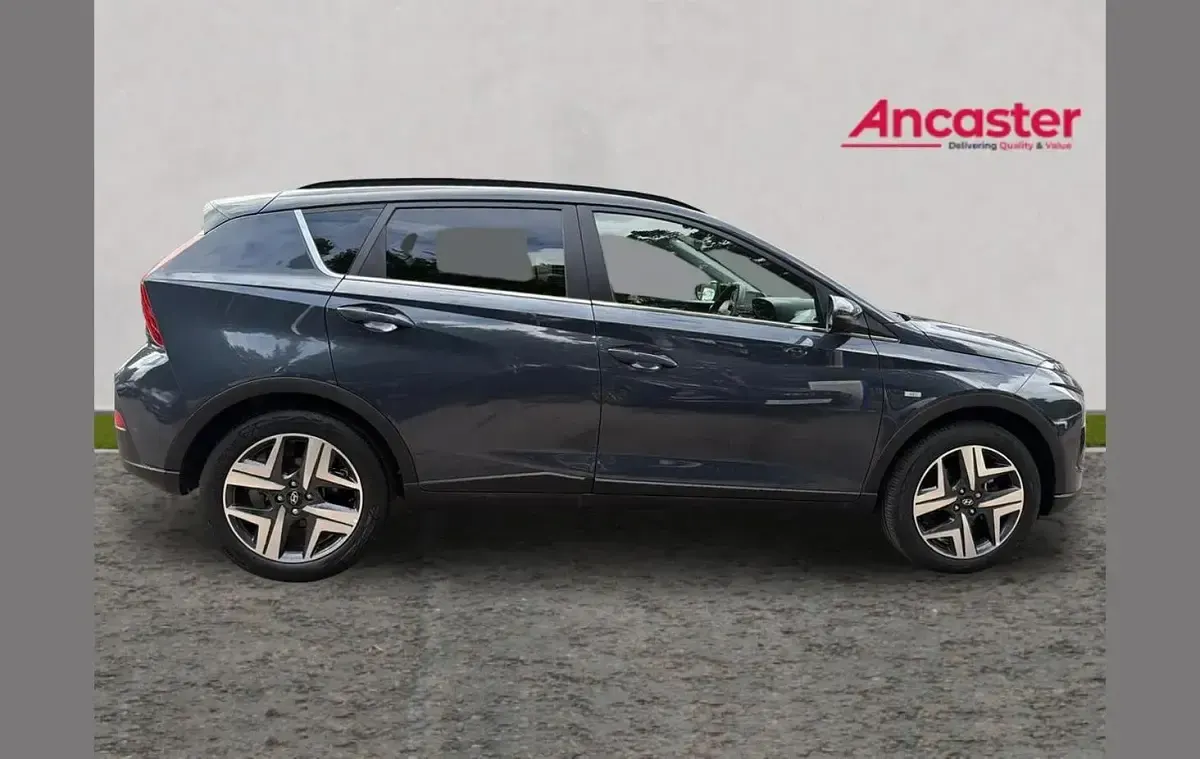 Used Hyundai Bayon Premium 99 HP (72 kW) 2023 Grey SUV