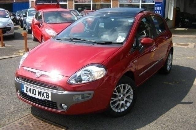 Używany Fiat Punto 77 KM (56 kW) 2010 Hatchback