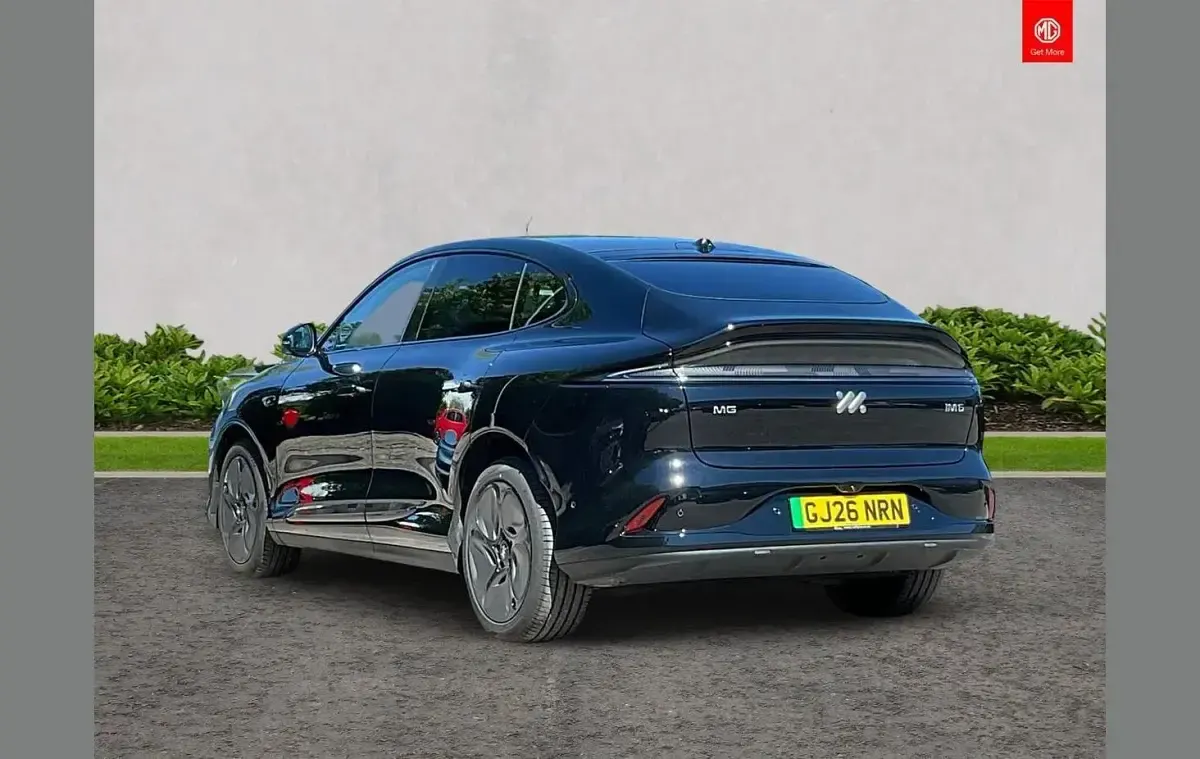 New MG IM6 300 kW (408 HP) 2026 Black SUV