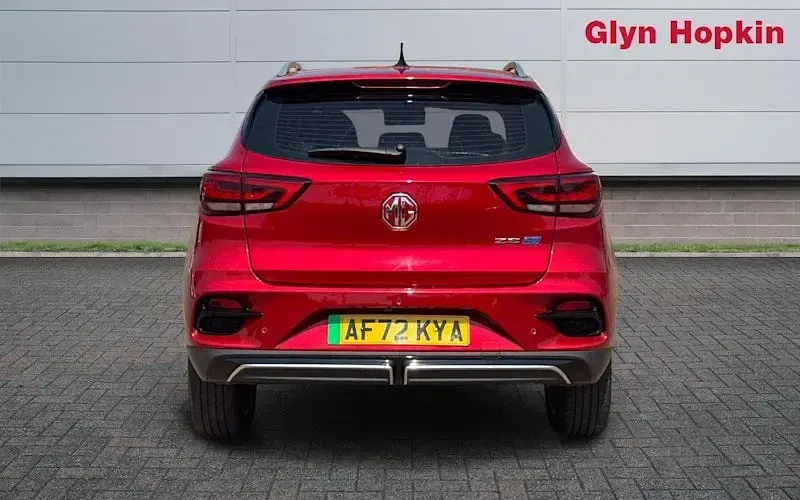 Used MG ZS Trophy 114 kW (156 HP) 2022 Red SUV