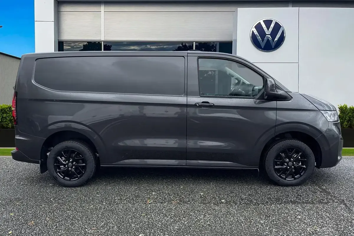New VW Transporter Pro 148 HP (108 kW) 2026 Grey Van