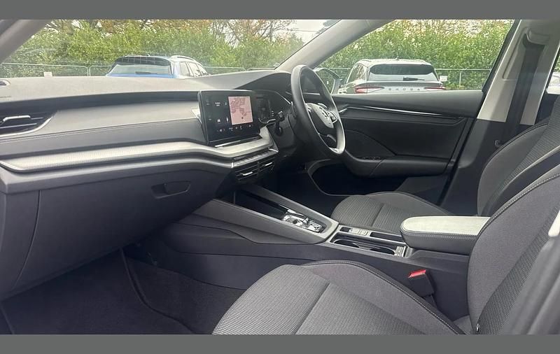 Used Skoda Octavia SE Technology 201 HP (147 kW) 2024 Grey Hatchback