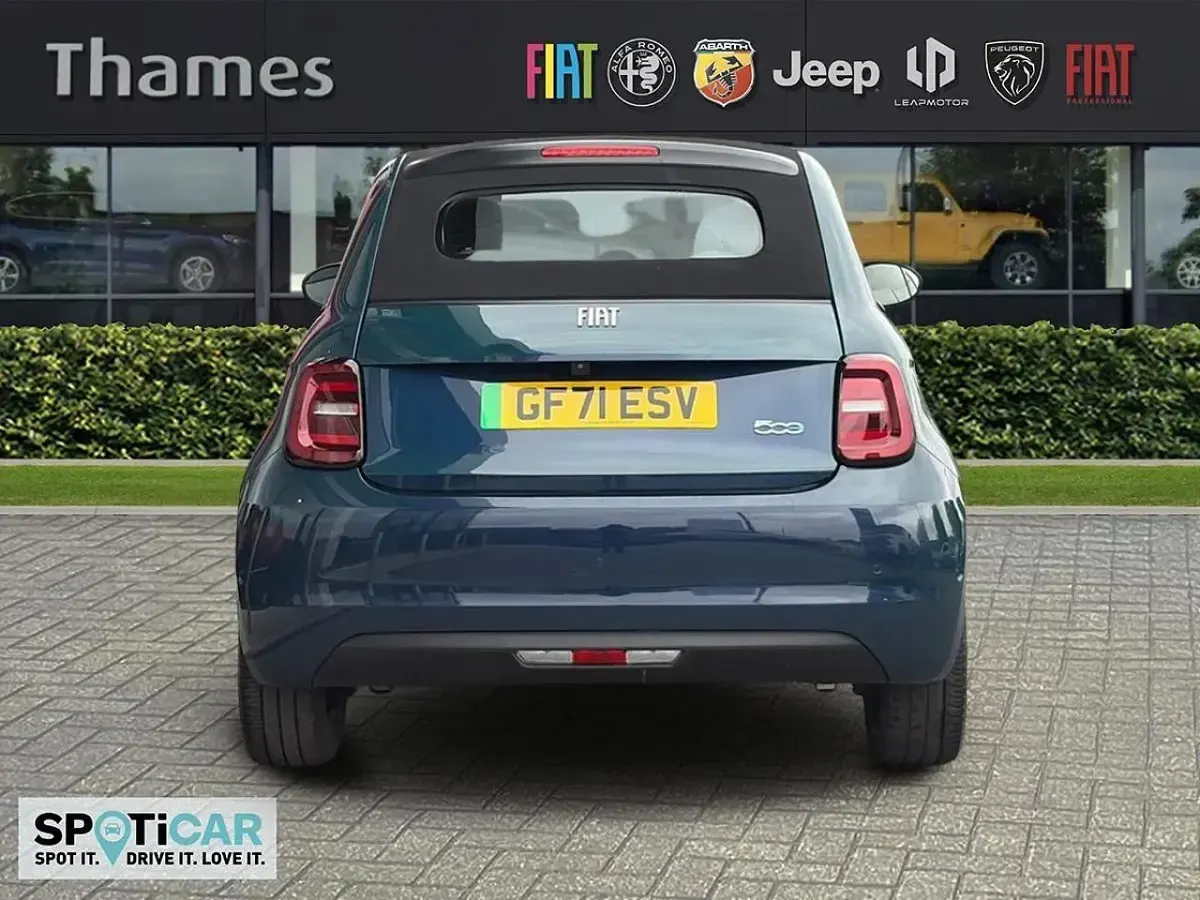 Used Fiat 500e La Prima 85 kW (116 HP) 2021 Green