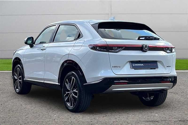 Używany Honda HR-V Advance 131 KM (96 kW) 2023 Biały SUV