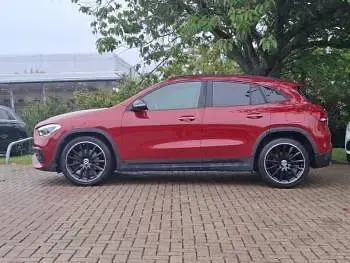 Used Mercedes GLA200 AMG Line Premium Plus 163 HP (119 kW) 2023 Red SUV