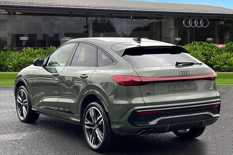 New Audi Q5 Sportback Sport 2026 Green SUV