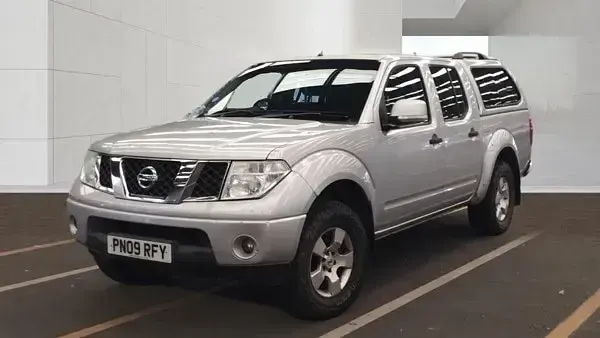 Used Nissan Navara 2009 Silver Pickup