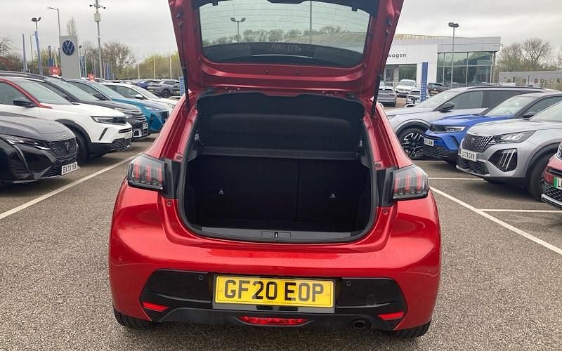 Used Peugeot 208 Allure 102 HP (75 kW) 2021 Hatchback