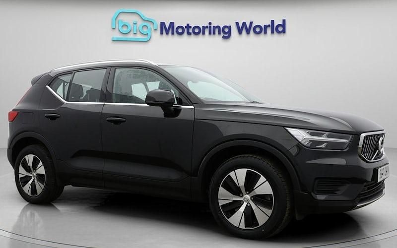 Used Volvo XC40 Core 211 HP (155 kW) 2021 Black SUV