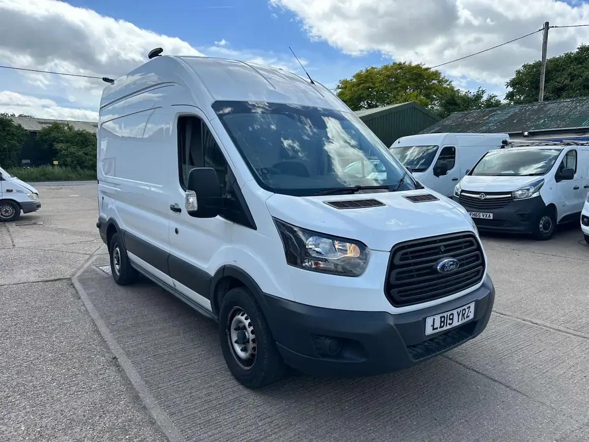 Used Ford Transit 130 HP (95 kW) 2019 White Van