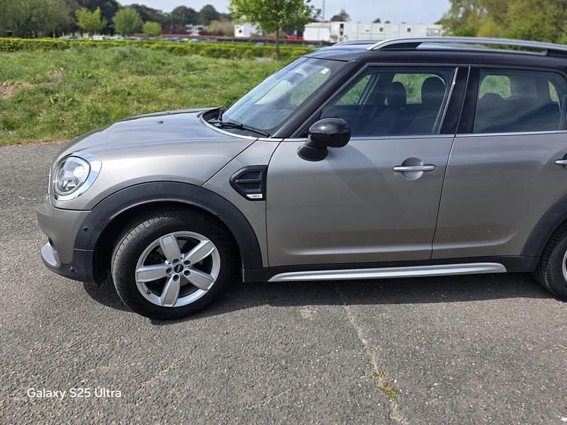 Begagnad Mini Cooper Classic 136 HK (100 kW) 2019 Silver Halvkombi