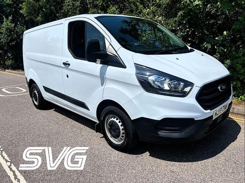 White Used 2019 Ford Transit Custom Van | £8,770 (Super price) - Image 1/4