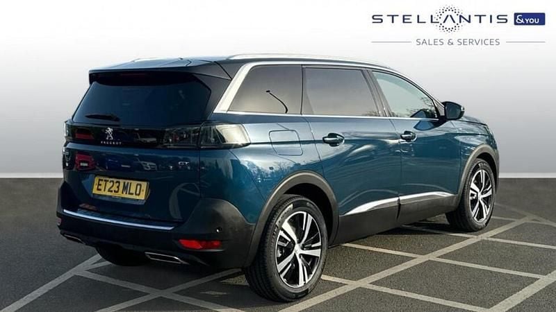 Used Peugeot 5008 GT 129 HP (94 kW) 2023 Blue SUV