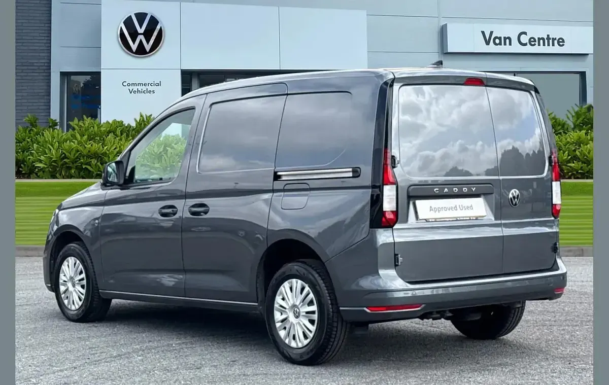 Used VW Caddy 101 HP (74 kW) 2025 Grey MPV