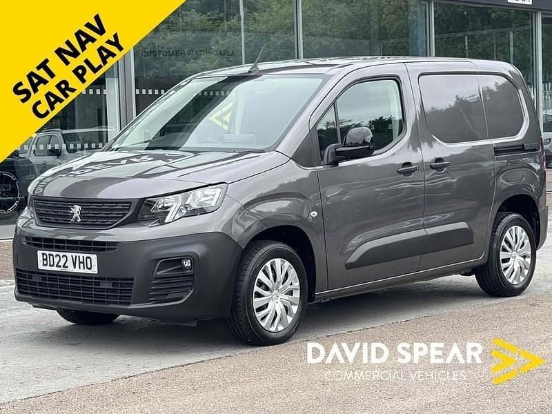 Grey Used 2022 Peugeot Partner Premium MPV | £11,990 (Good price) - Image 1/3